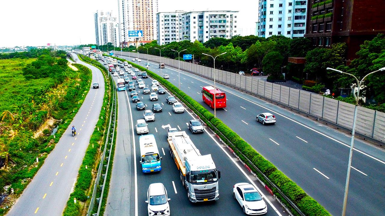 Khoảng cách từ Hà Nội đến Hạ Long là 150-170km