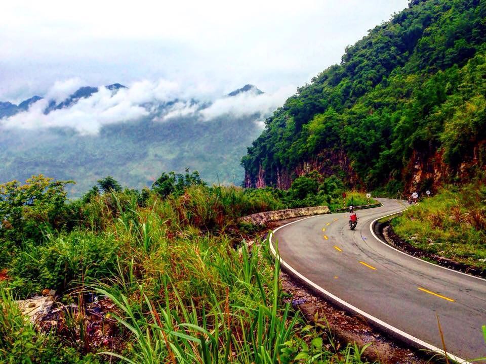 Cung đường Hà Nội - Mộc Châu 200km tổng thể không quá khó