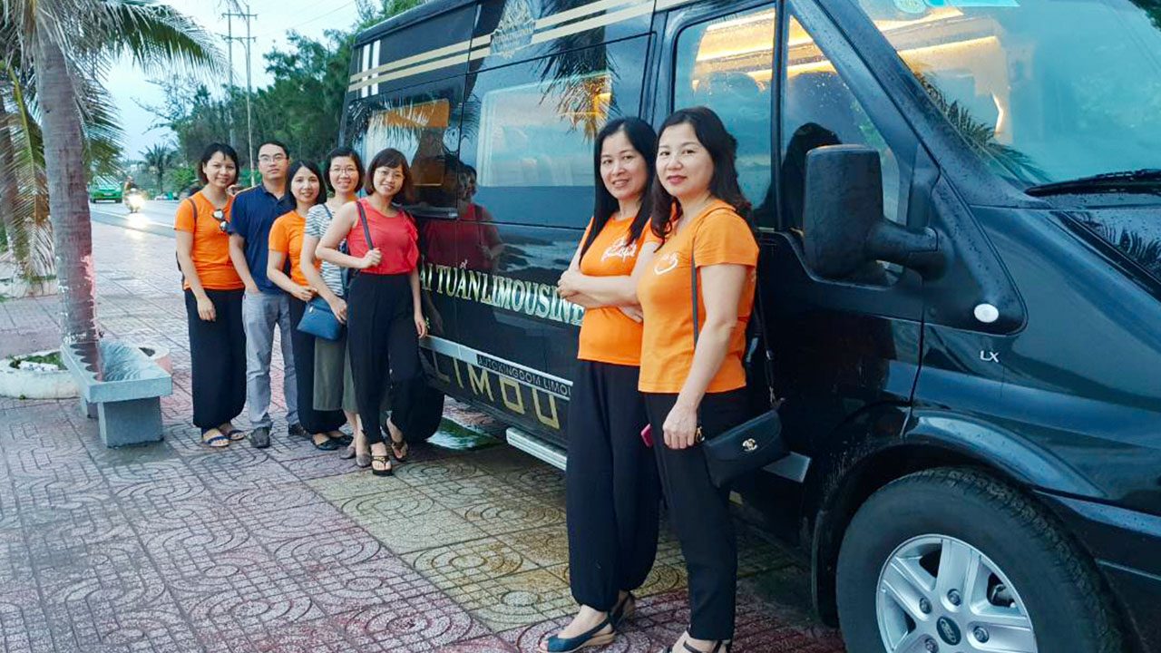 Xe 16 Chỗ Từ Hà Nội Đi Địa Tạng Phi Lai