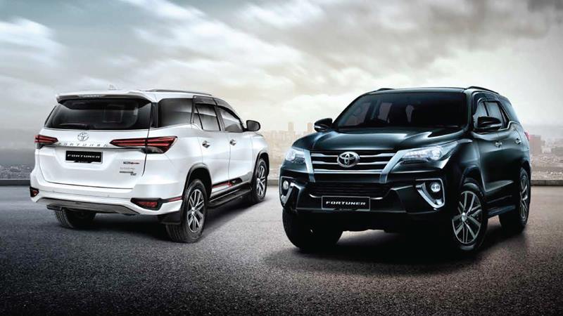 Thủ tục thuê xe Toyota Fortuner tự lái