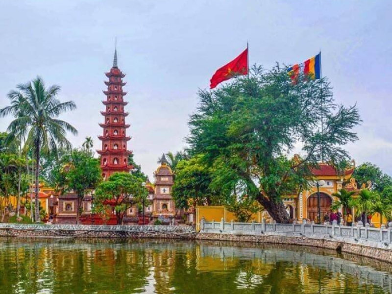 City tour hà nội - chà Trấn Quốc