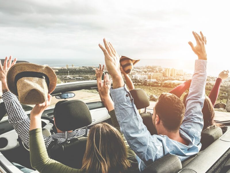 Khi nào nên chọn thuê xe có tài xế thay vì tự lái?