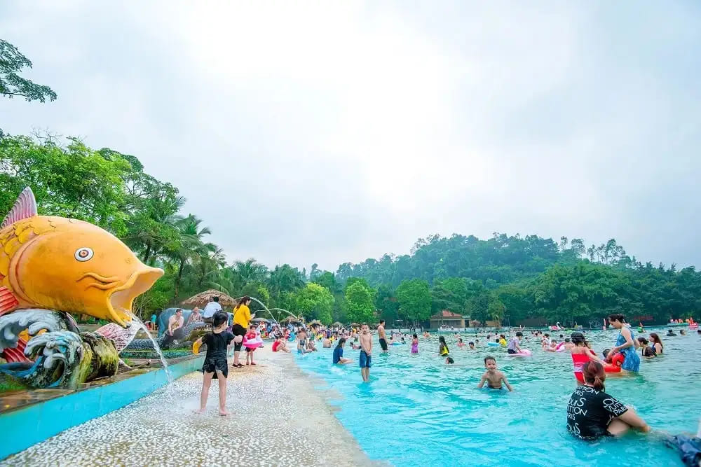 Khoang Xanh - Suối Tiên