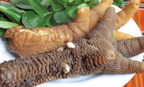 Chân Gà Đông Tảo - món ăn đặc sản nổi tiếng. Ảnh st