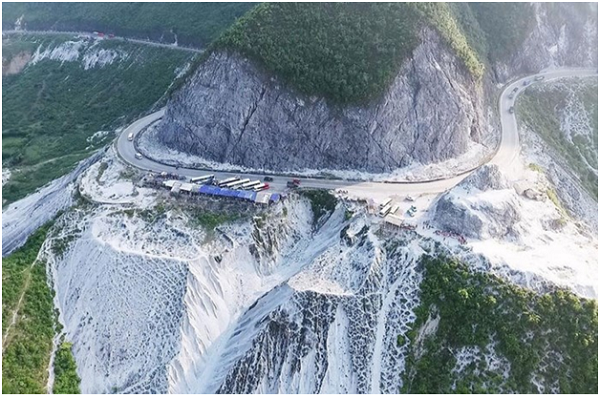 Đèo Thung Khe – Vẻ đẹp hùng vĩ và huyền ảo giữa trời Tây Bắc